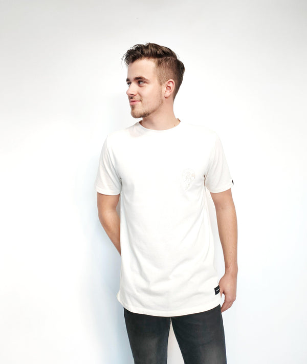 common|era t-shirt hiland creme