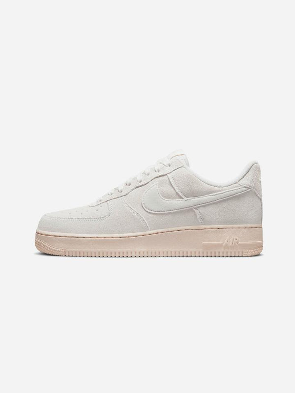 Air Force 1 Low Winter Premium Summit White